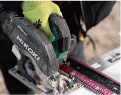 外装工事の様子